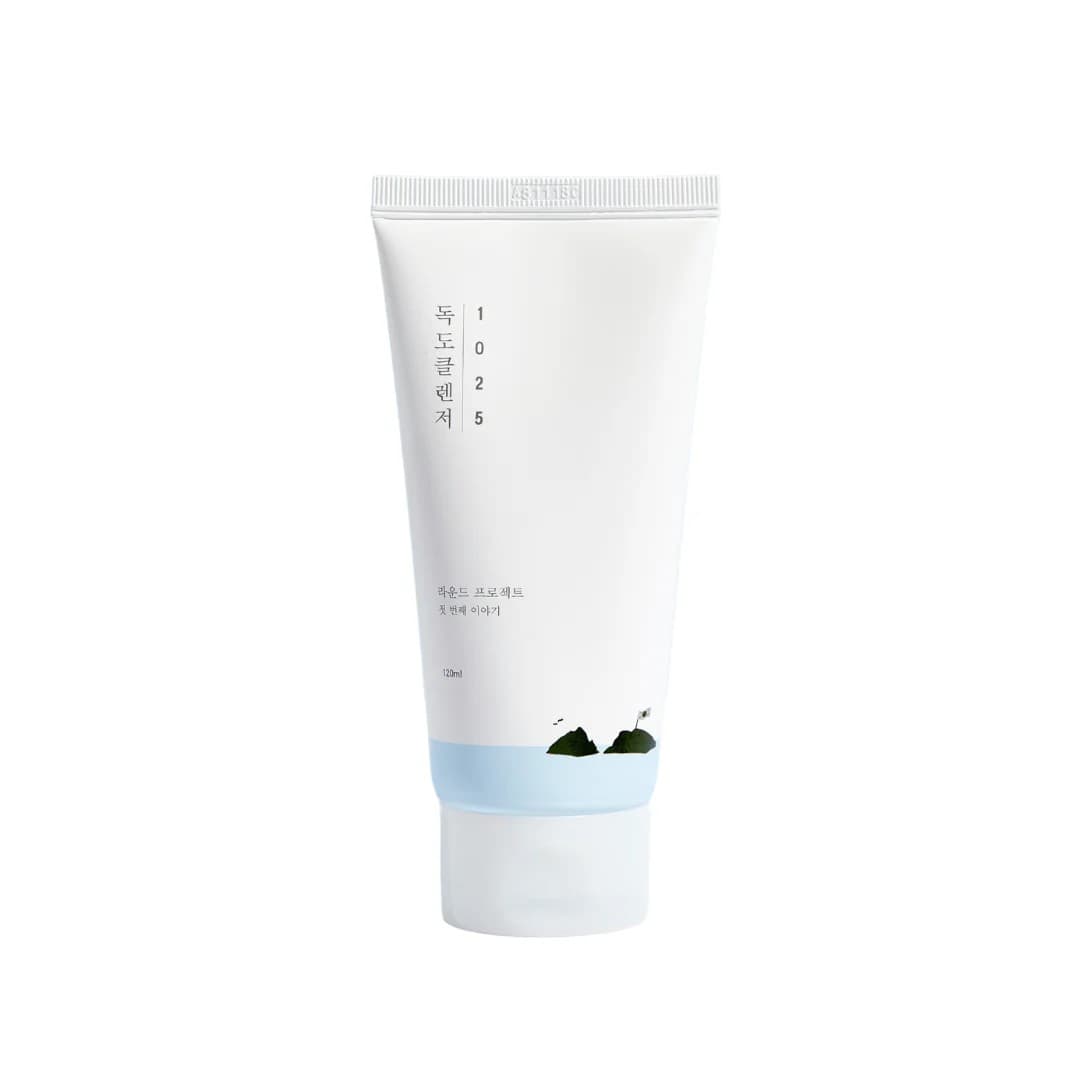 1025 Dokdo Cleanser product photograph